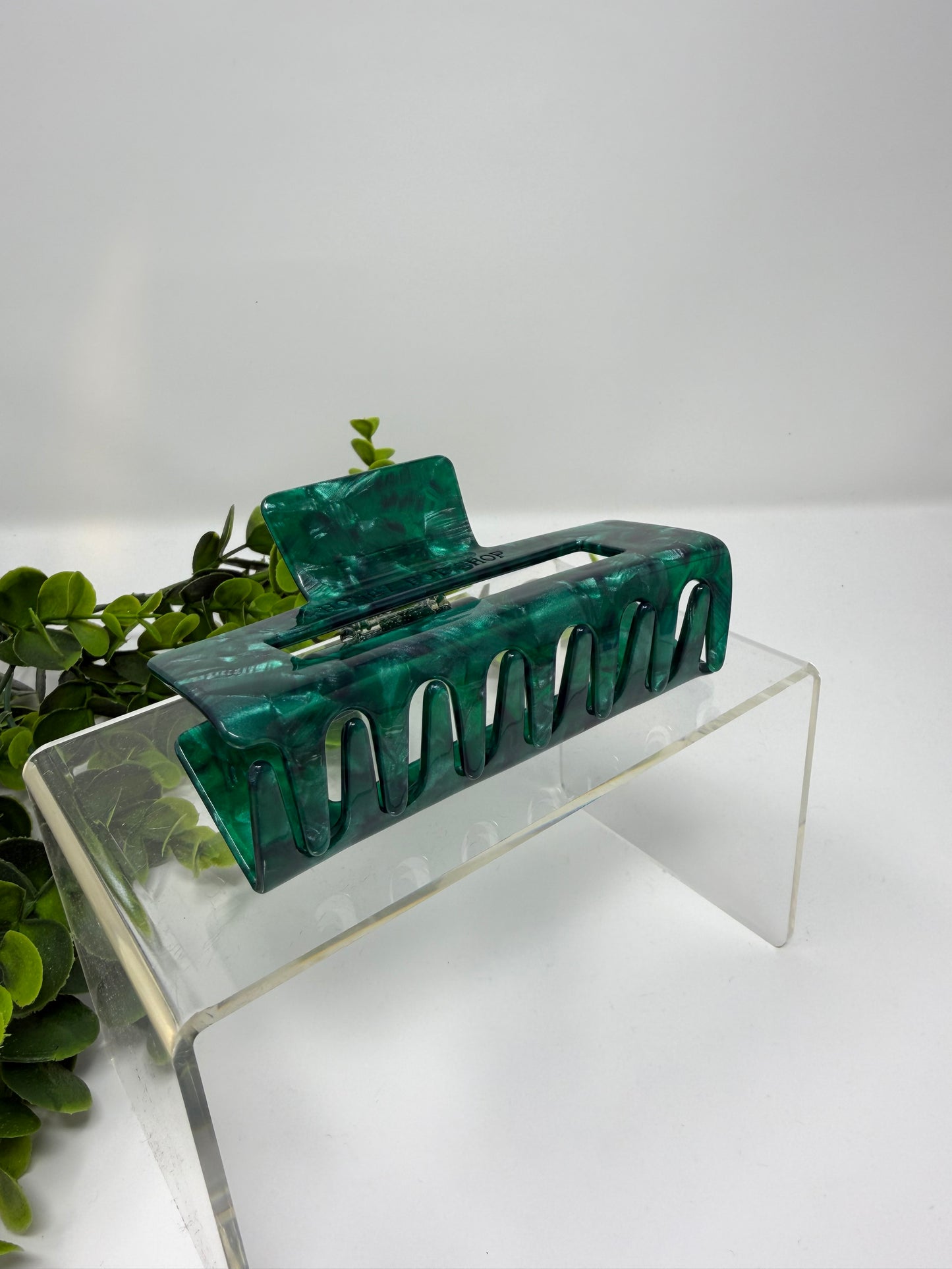 Emerald Luxury Claw Clip