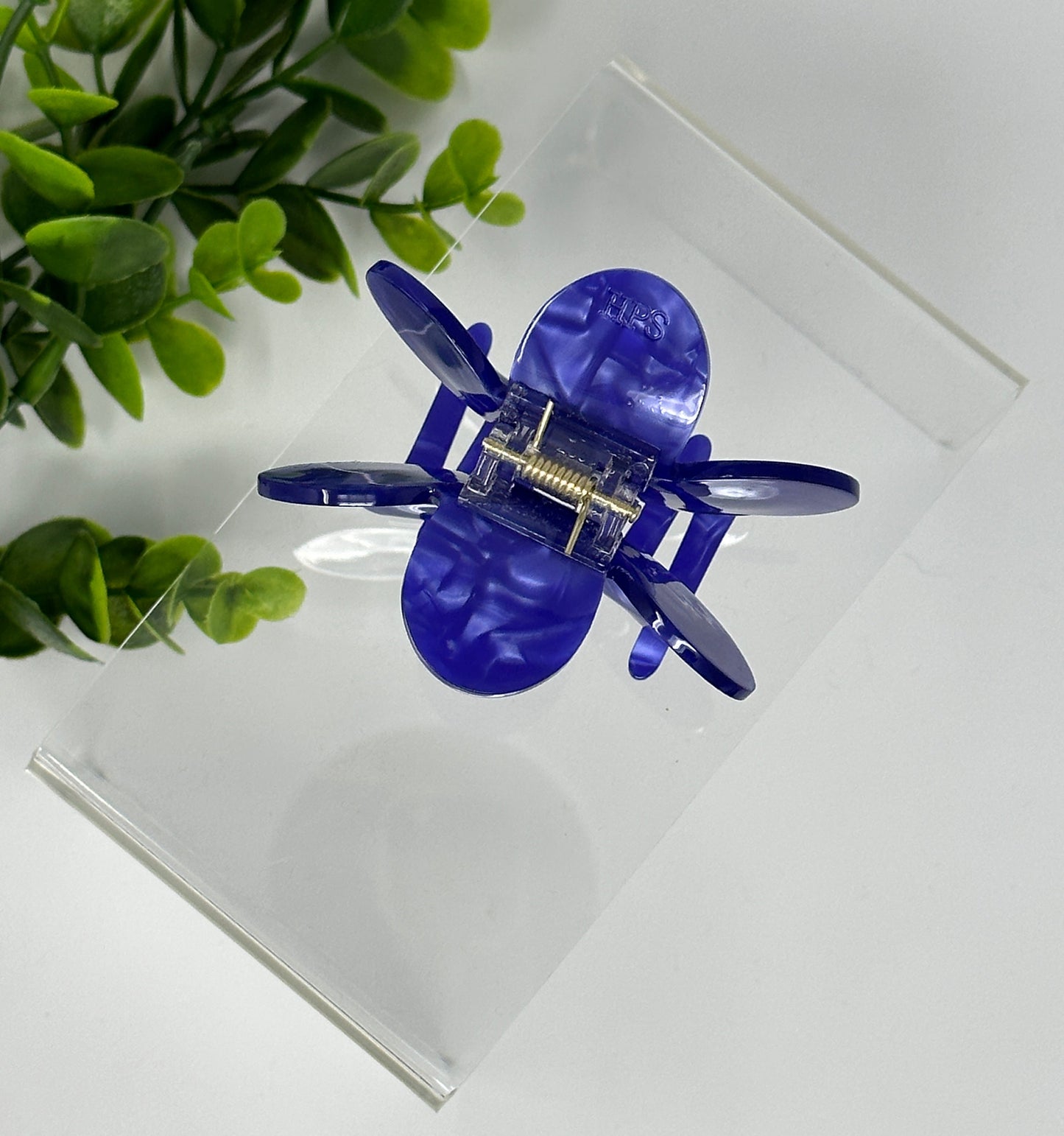 Ultra Violet Flower Claw Clip